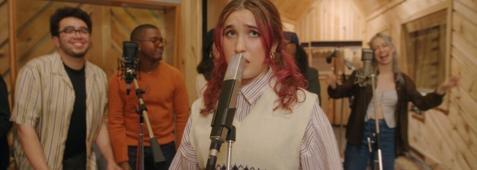 Lawrence – I’m Confident That I’m Insecure (Acoustic)