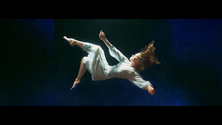 Nerv – Blue music video