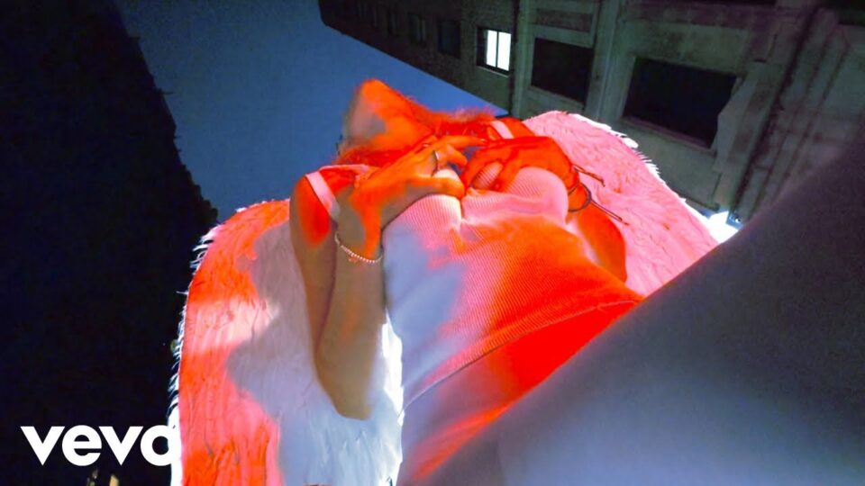 Pretty Sick – Headliner