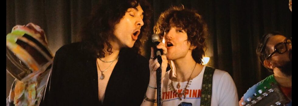 Stanley Simmons – Dancing While the World is Ending