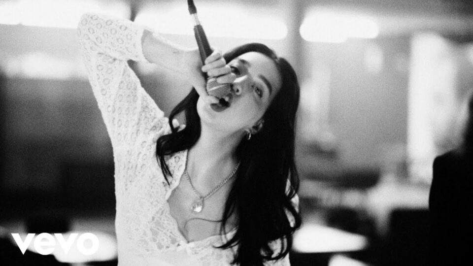 The Mysterines – Life’s A Bitch (But I Like It So Much)