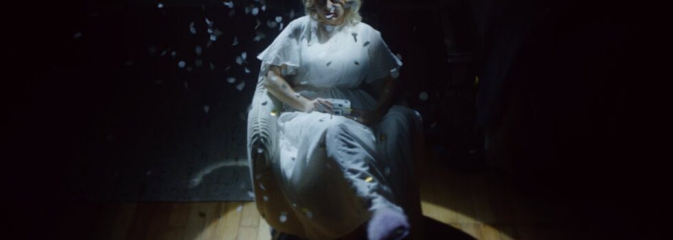 Yumi Zouma – Mona Lisa