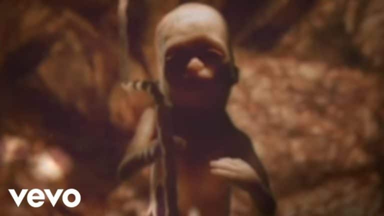 Massive Attack – Teardrop music video