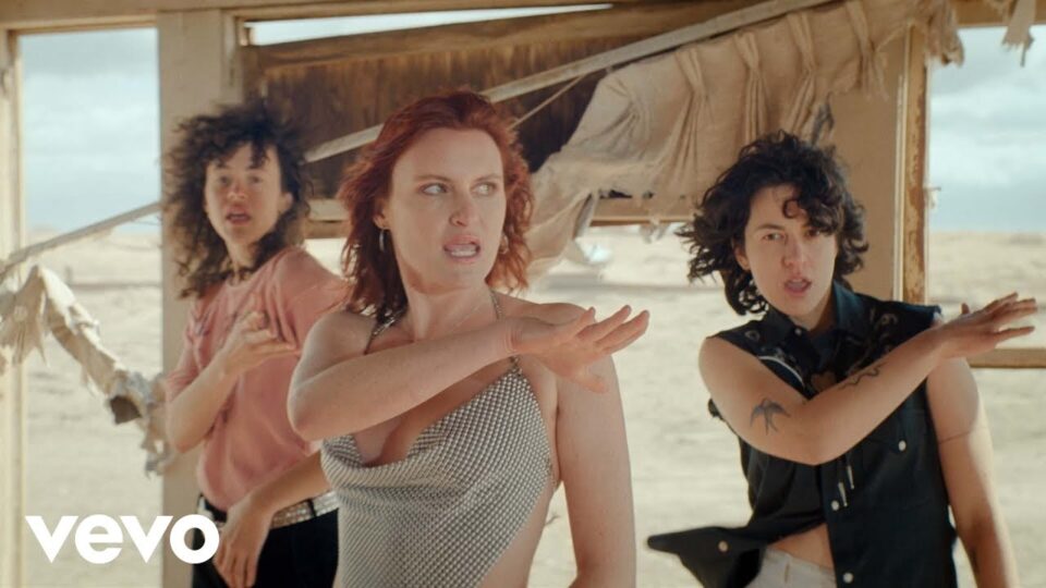 MUNA – Anything But Me