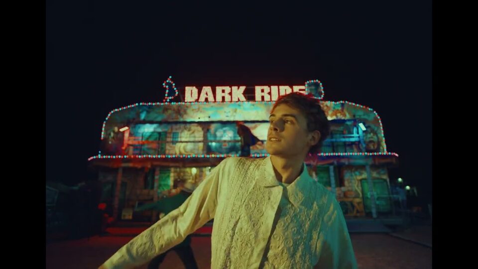 Royel Otis – Bull Breed