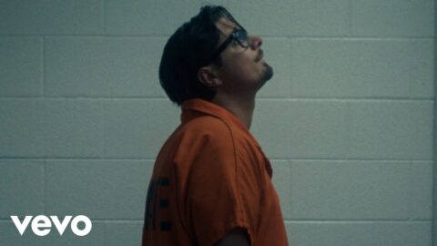 HARDY – Wait in the Truck ft. Lainey Wilson