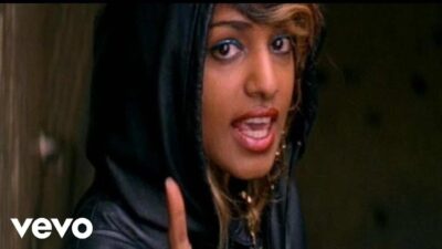 M.I.A. – Paper Planes