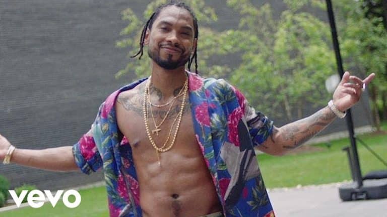 Miguel – Sky Walker (feat. Travis Scott) music video