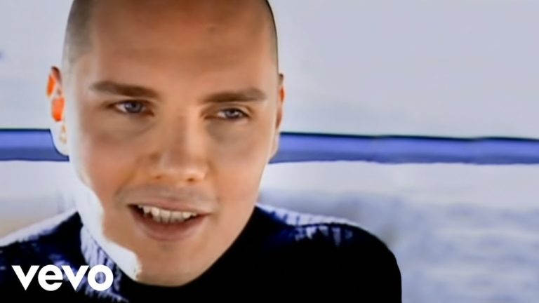 The Smashing Pumpkins – 1979 music video