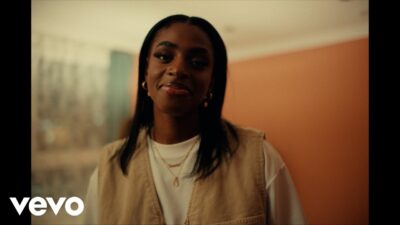 Cat Burns – People Pleaser