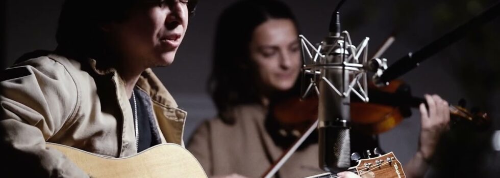 Wyatt Flores – If We Were Vampires (Live Cover)