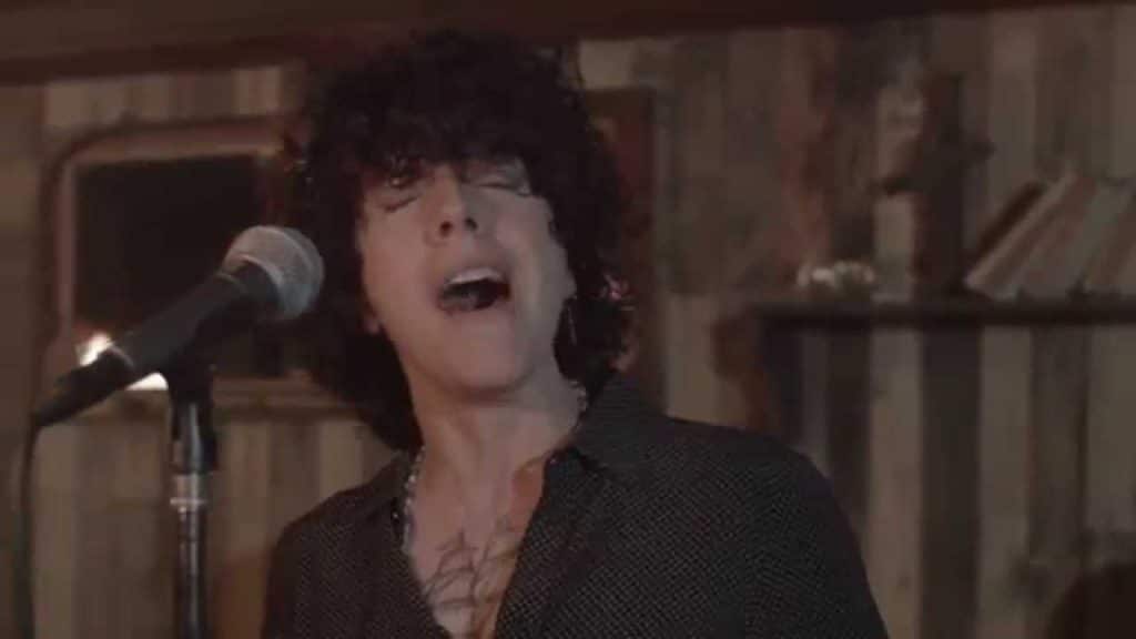 LP – Lost On You (Live)