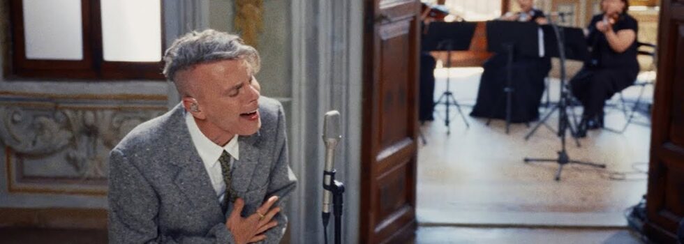 Asaf Avidan – Reckoning Song (In a Box III Version)