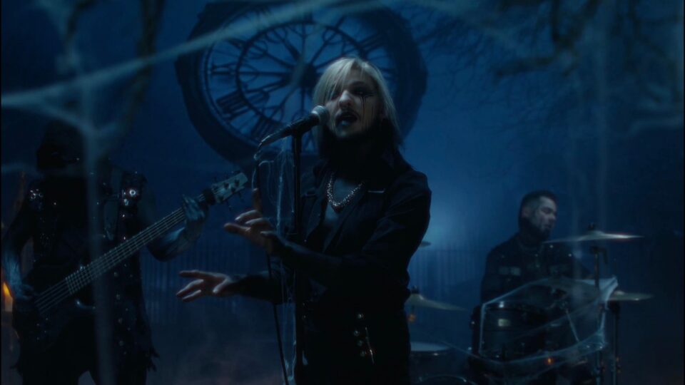 Dark Divine – Half Past Dead (Unbury Me) music video