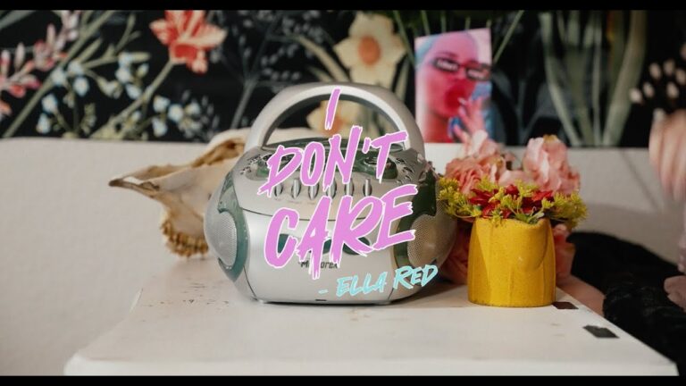 Ella Red – I Don’t Care music video