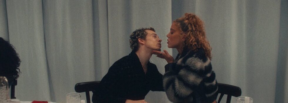 Erick the Architect & Jungle – Candle Flame