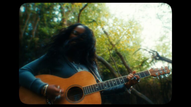 Leonie Biney – Groupie music video
