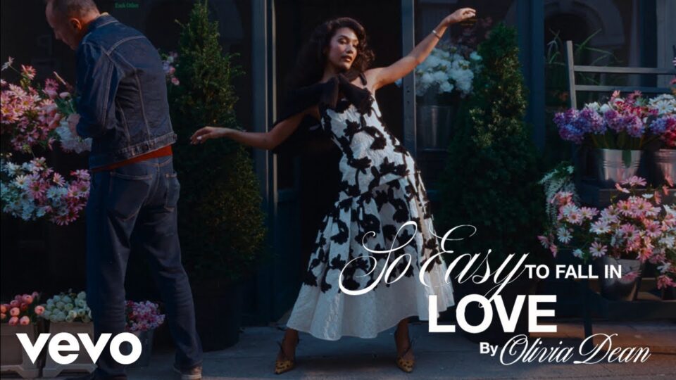 Olivia Dean – So Easy (to Fall in Love)