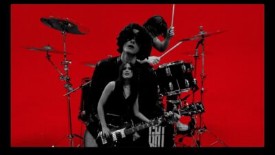 Speed of Light – Pain on a Chain