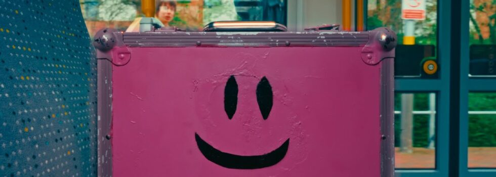 YAANG – Too Much Money