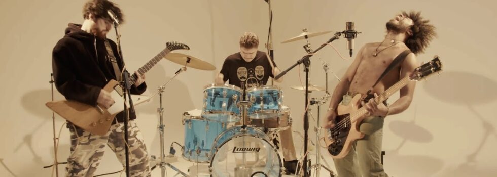 Dead Air – Teeth Grinder