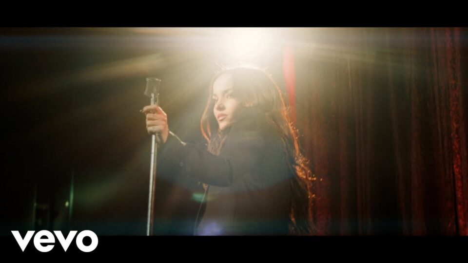 Diplo – Use Me (Brutal Hearts) (feat. Johnny Blue Skies & Dove Cameron)