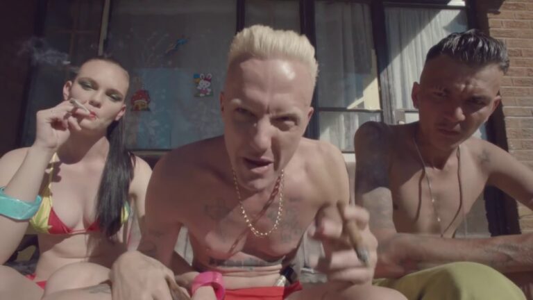 DIE ANTWOORD – BABY’S ON FIRE music video