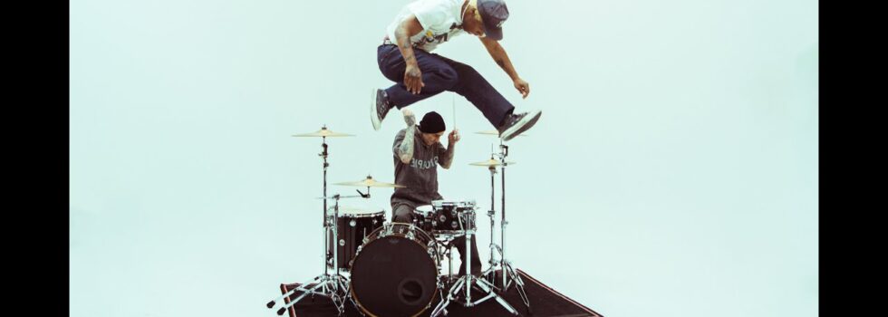 KennyHoopla, Travis Barker – MARRY KILL F*CK//