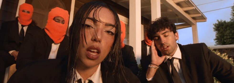 Between Friends – Self Destruct