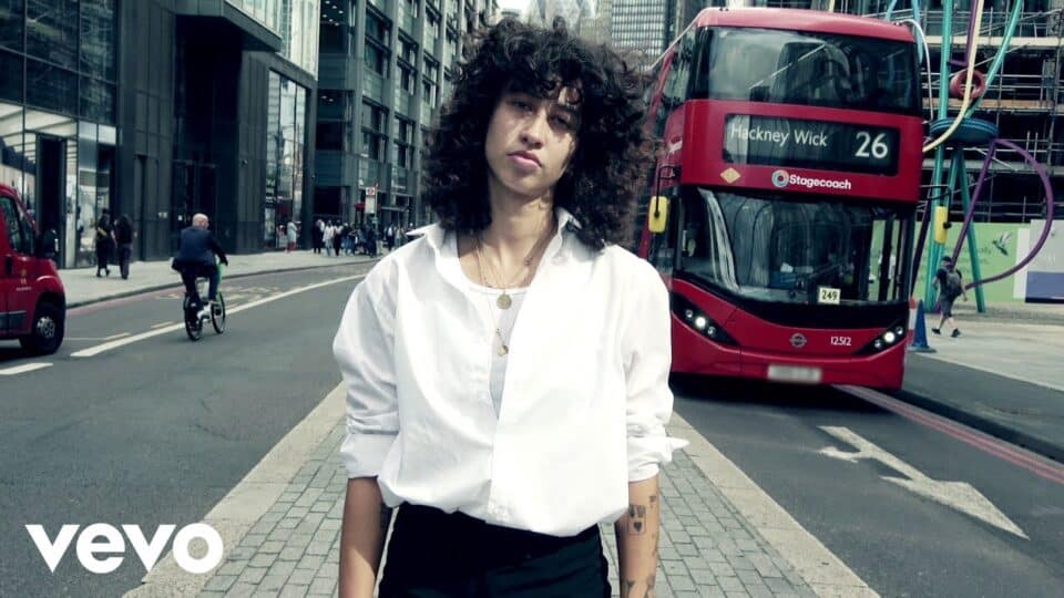 Towa Bird – This Isn’t Me