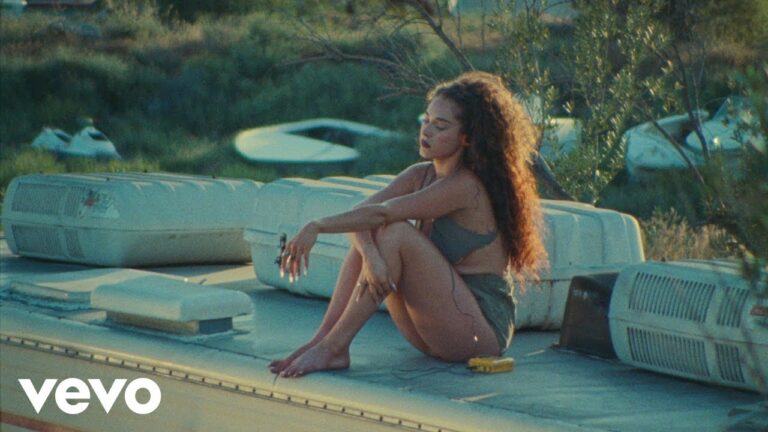 Maeta – Questions music video
