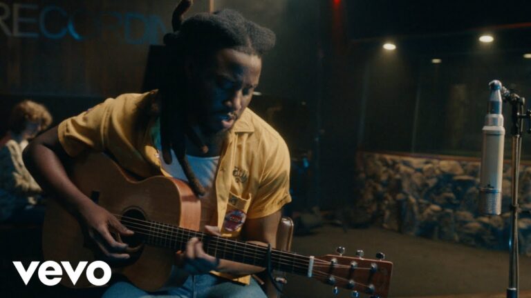 Shaboozey – Let It Burn (Stripped) music video