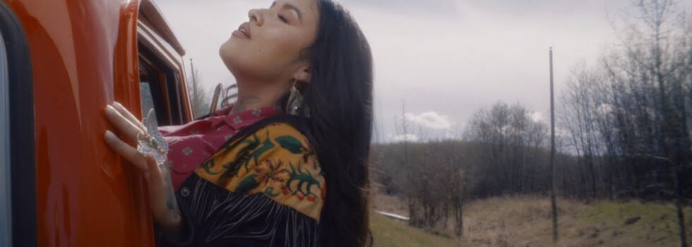 Tia Wood – Dirt Roads