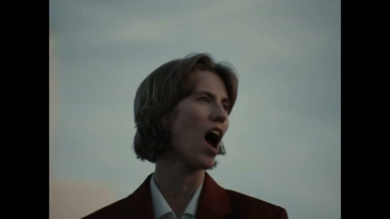 Whispering Sons – Walking, Flying music video