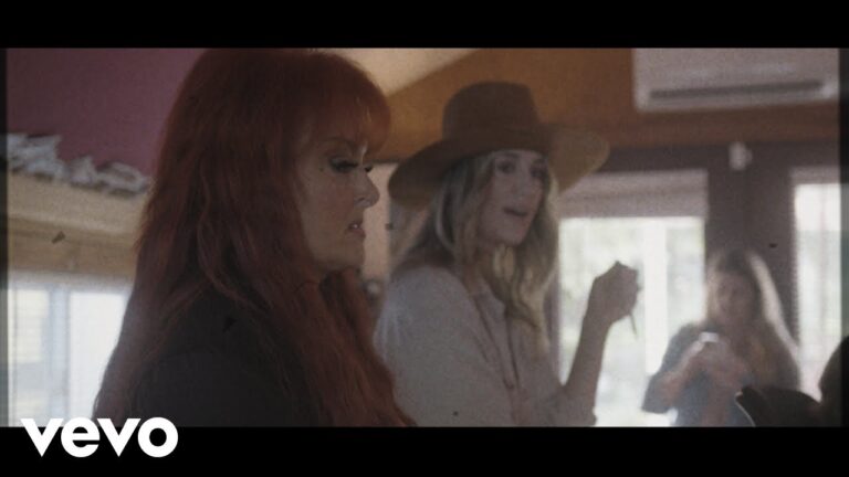 Wynonna Judd & Lainey Wilson – Refugee (In the Studio) music video