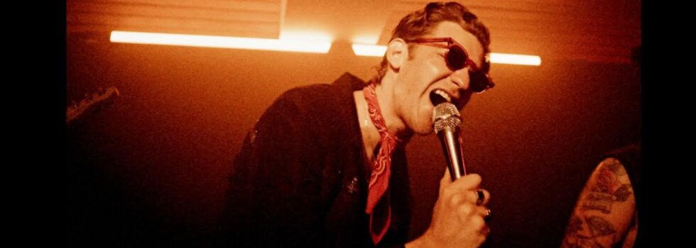 Beach Weather – Hardcore Romance