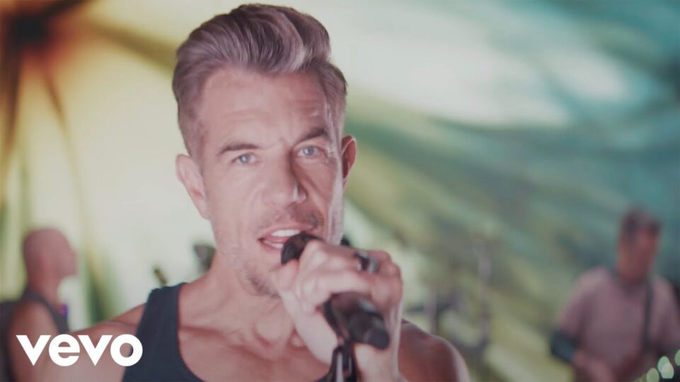 311 – Full Bloom music video