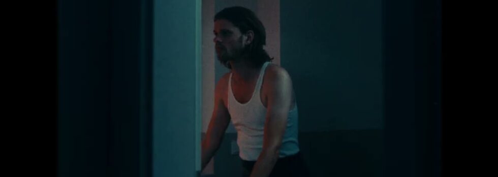 Quicche – White Teeth