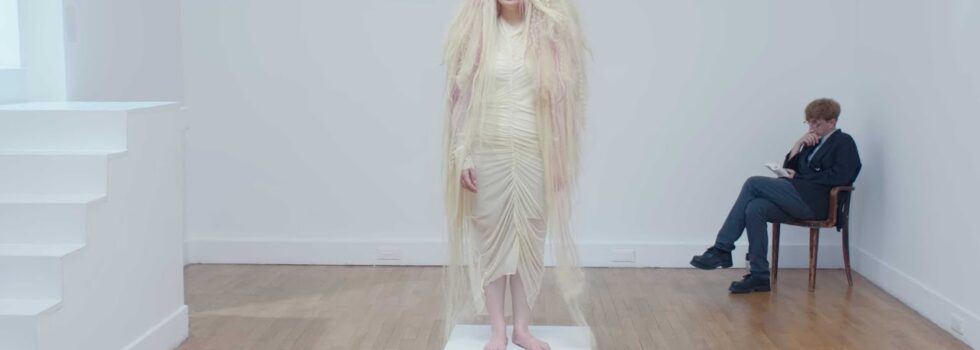 Alice on the Roof – Miroir, miroir