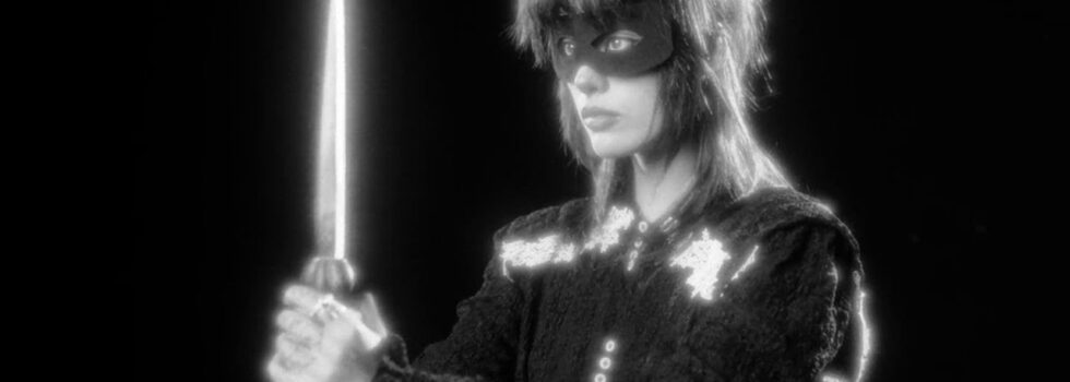 Alissic – Superstitious