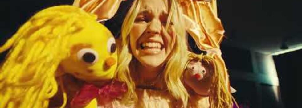 Anna Leonard – Slinky