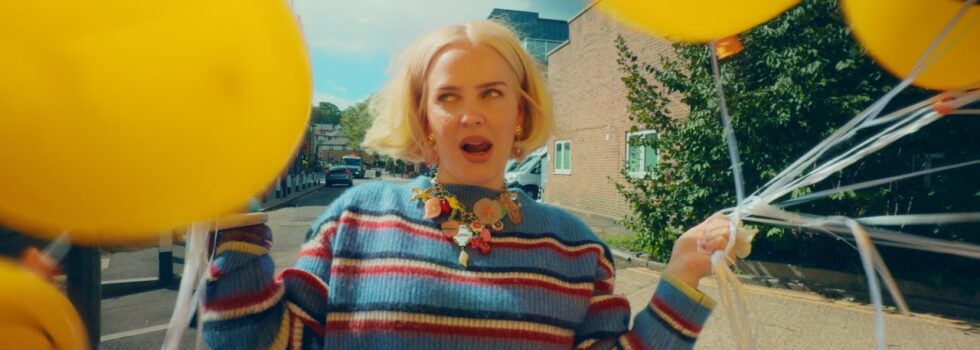 Anne-Marie – DEPRESSED