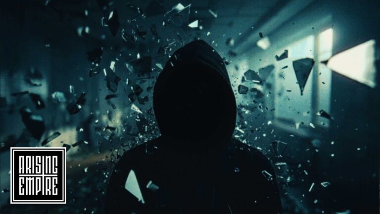 ANNISOKAY – Splinters music video