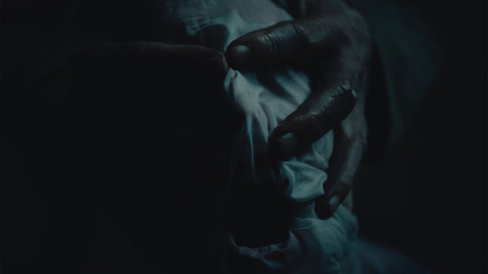 BAD OMENS – Specter