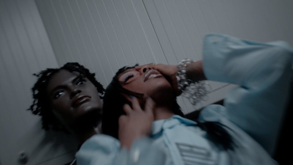 BAMBII – Thunder (feat. JELEEL!)