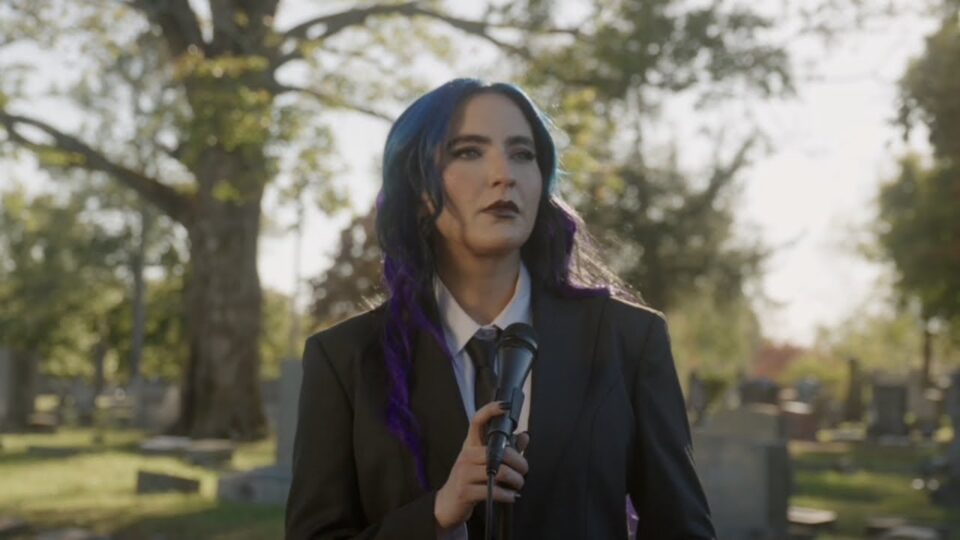 Candi Carpenter – Friday Night (Three Stacks On the Radio)