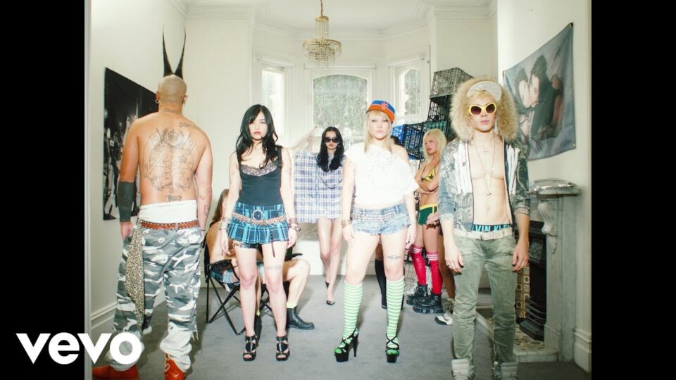 Cat & Calmell – Cool Star