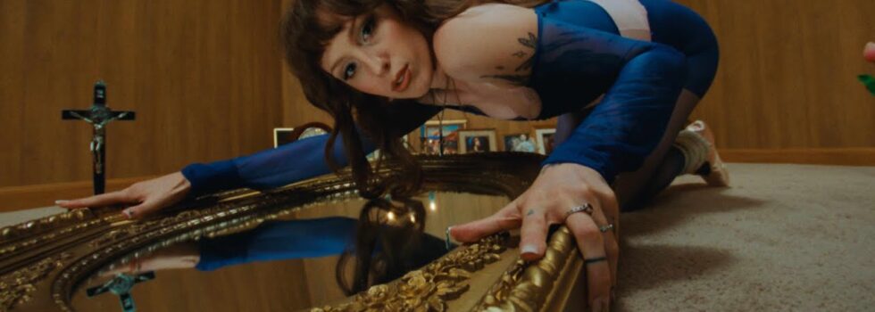 Christabel – Bruise