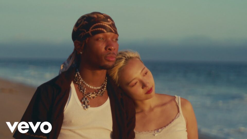 d4vd, hannah bahng – L.O.V.E.U