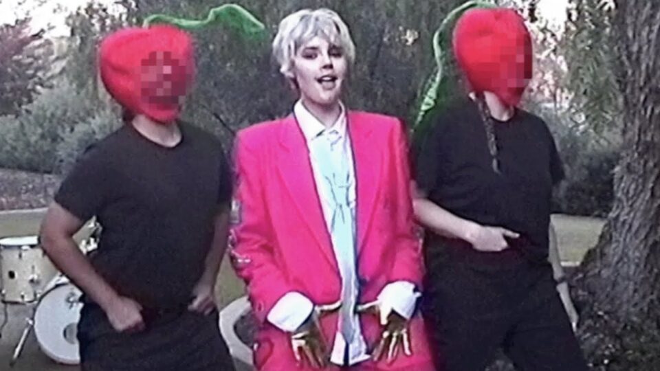 Elise Trouw – Blue Ball Blues